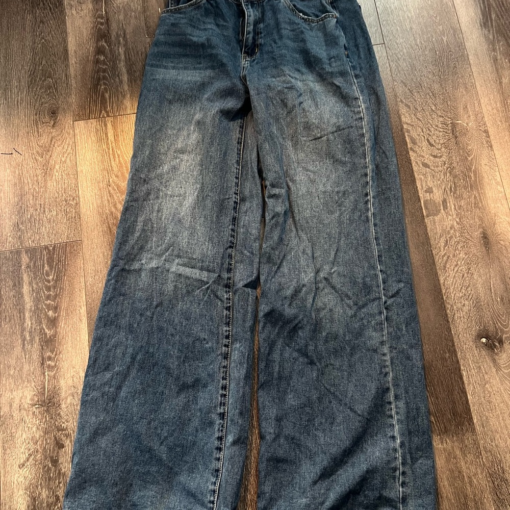 Fashion Nova Blue Straight Leg Jeans with Classic Worn-In Look